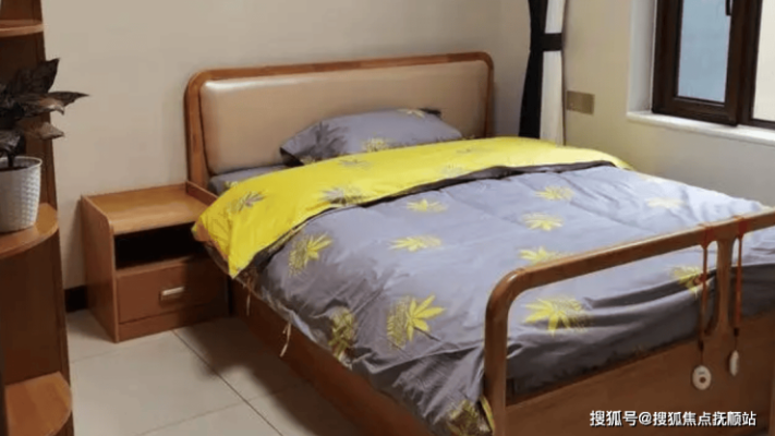 赤峰宏業(yè)大廈地址電話號碼查詢-第1張圖片