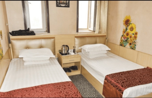 赤峰汽車聚會地址電話號碼是多少-第1張圖片