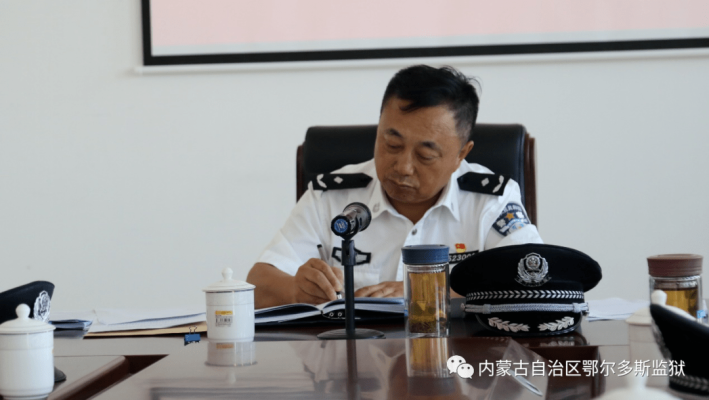 內蒙古赤峰監(jiān)獄獄長電話是多少-第1張圖片