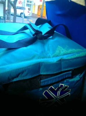 赤峰賣沖鋒衣的地方電話號(hào)碼-第1張圖片