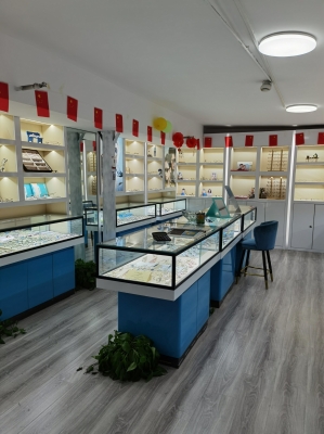 赤峰市視力矯正中心電話號碼-第1張圖片