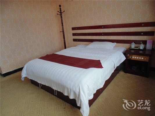 赤峰巴林左旗美容店電話號碼-第1張圖片