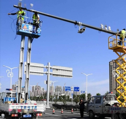 赤峰入戶門(mén)監(jiān)控電話號(hào)碼是多少-第1張圖片