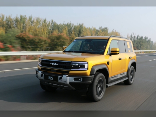 赤峰四驅(qū)車(chē)求購(gòu)電話(huà)號(hào)碼查詢(xún)-第1張圖片