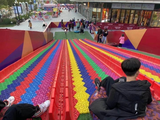 赤峰彩虹滑道夜市電話多少號(hào)-第1張圖片