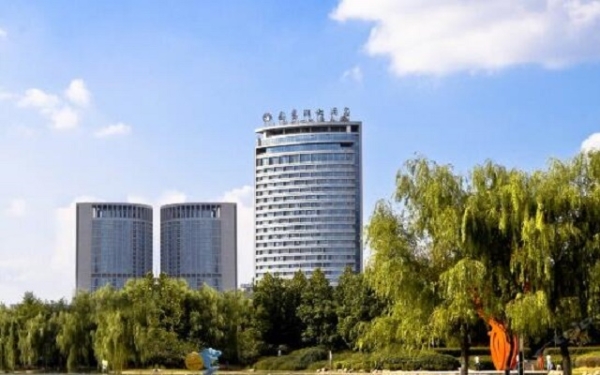 赤峰市天鵝湖酒店電話號(hào)碼-第1張圖片