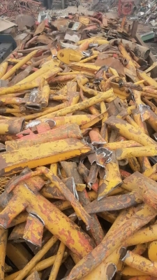 赤峰回收廢鐵電話多少啊-第1張圖片