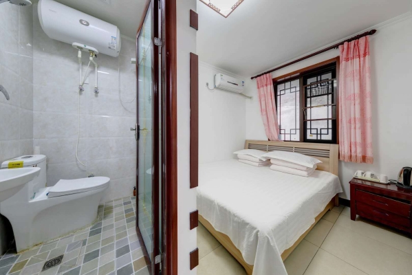 赤峰龍葵民宿電話多少啊-第1張圖片