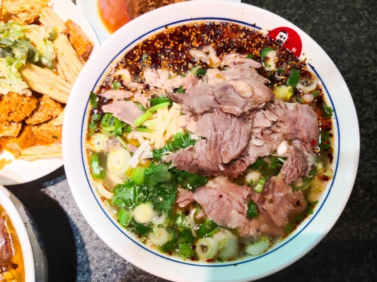 赤峰山家常菜館電話號(hào)碼多少-第1張圖片