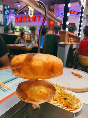 赤峰凱豐燒烤電話號碼多少-第1張圖片