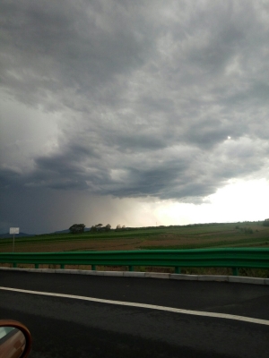 赤峰市瓦缸溝社區(qū)電話號(hào)碼-第1張圖片