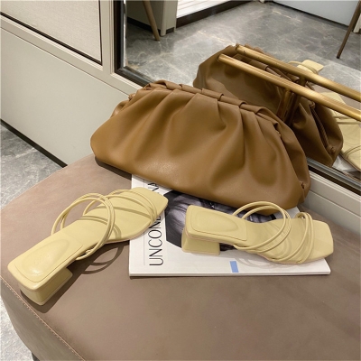 赤峰萬達(dá)涼鞋電話多少號-第1張圖片