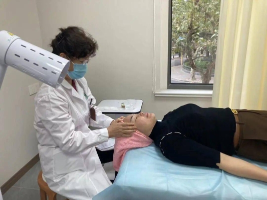 赤峰萬(wàn)源德社區(qū)門(mén)診電話號(hào)碼-第1張圖片