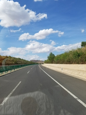 赤峰高速口馬戲團(tuán)電話號(hào)碼-第1張圖片