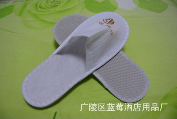 赤峰拉毛拖鞋供應(yīng)商電話號(hào)碼-第1張圖片