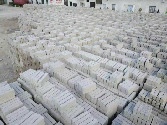 赤峰趙師傅粘磚廠電話多少號(hào)-第1張圖片