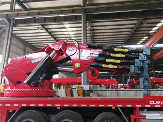 赤峰市折臂吊裝隊(duì)電話號(hào)碼-第1張圖片