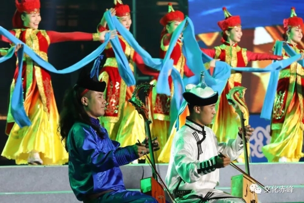 赤峰結(jié)伴旅游團(tuán)電話多少號(hào)-第1張圖片