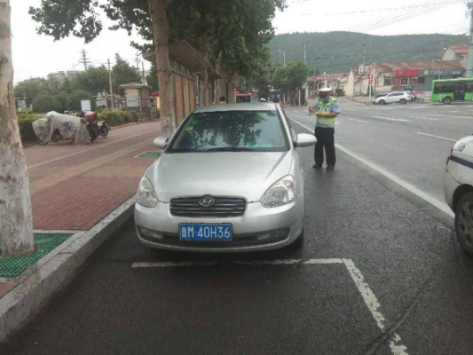 赤峰創(chuàng)城違停舉報(bào)電話是多少-第1張圖片