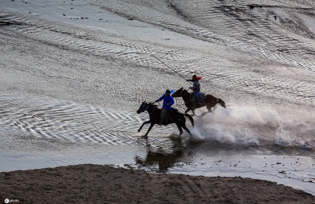 赤峰新城區(qū)馬踏飛燕電話號碼-第1張圖片