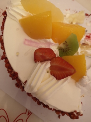 赤峰市精穗糕點(diǎn)店電話號(hào)碼-第1張圖片