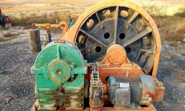 赤峰起重機(jī)吊臂廠家電話號(hào)碼-第1張圖片