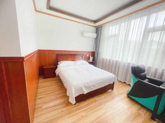 赤峰凱鴻電競酒店電話地址查詢-第1張圖片