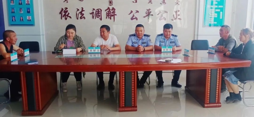 內(nèi)蒙古赤峰人勞局電話(huà)號(hào)碼-第1張圖片