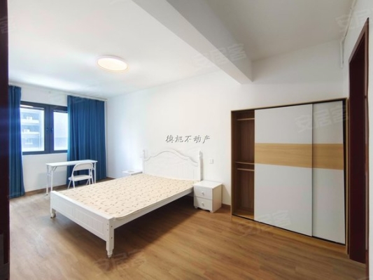 赤峰湖畔馨苑物業(yè)電話號(hào)碼是多少-第1張圖片