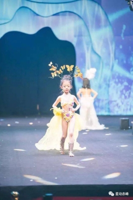 赤峰泳衣服裝店地址電話號碼-第1張圖片