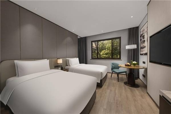 赤峰金鼎山莊電話多少號(hào)啊-第1張圖片