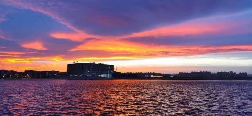 赤峰市紅城湖畫室電話號碼-第1張圖片