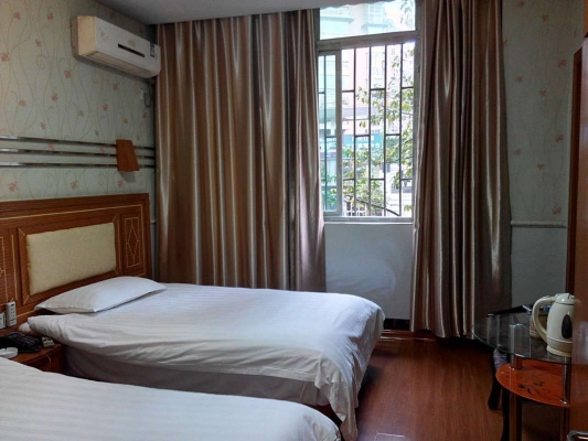 赤峰市查布嘎酒店電話號碼-第1張圖片