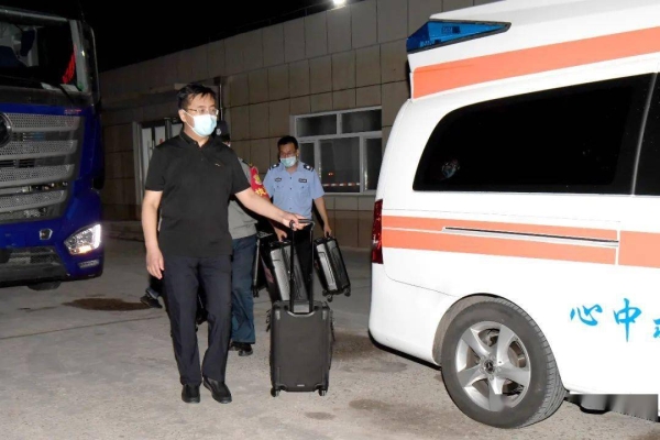 赤峰去海拉爾班車電話是多少號-第1張圖片