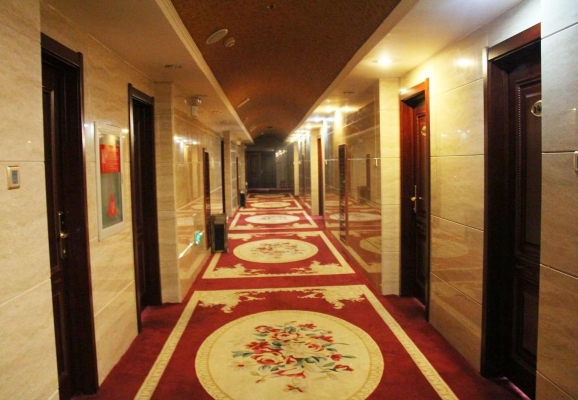 赤峰草原五星酒店電話號(hào)碼-第1張圖片