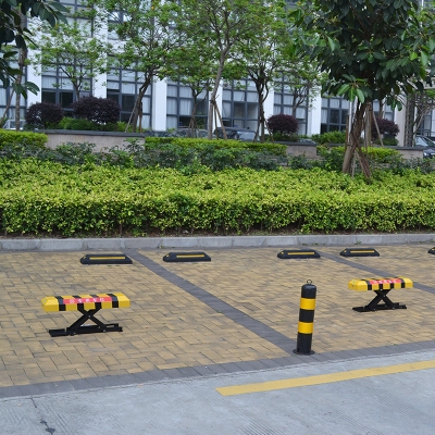 赤峰大型車(chē)位鎖車(chē)電話號(hào)碼-第1張圖片