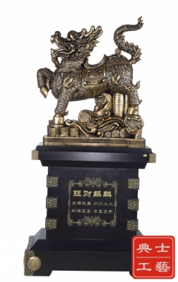 赤峰樹(shù)脂擺件廠家電話多少號(hào)-第1張圖片