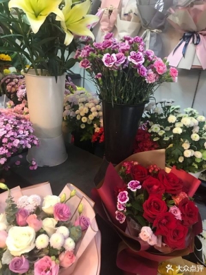 赤峰雨潤鮮花店電話多少號-第1張圖片