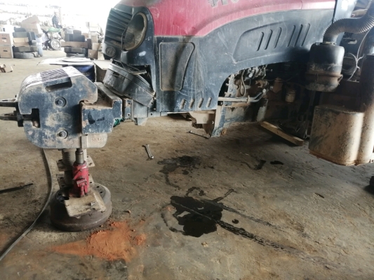 赤峰修拖拉機(jī)電話多少號(hào)-第1張圖片