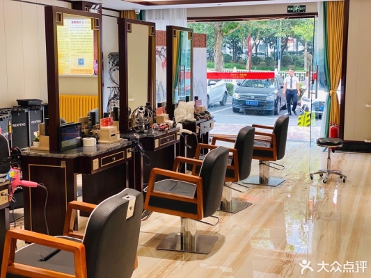 赤峰市名揚(yáng)美發(fā)店電話號碼-第1張圖片