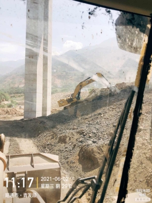 赤峰市招聘鏟車司機(jī)電話號(hào)碼-第1張圖片