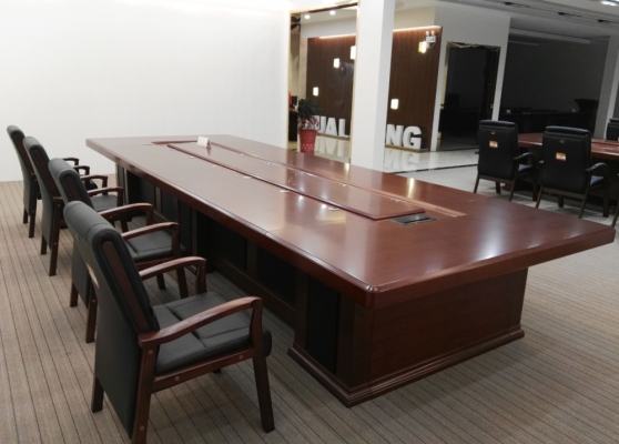 赤峰辦公桌供應(yīng)商電話號(hào)碼-第1張圖片