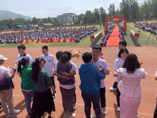 赤峰蒙中教育集團(tuán)官網(wǎng)電話(huà)號(hào)碼-第1張圖片