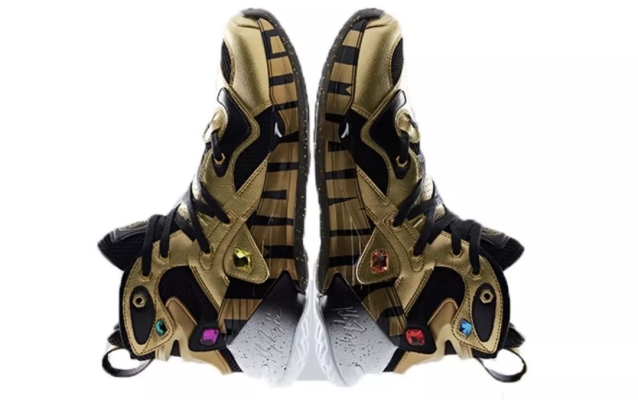 赤峰折扣運(yùn)動(dòng)鞋店電話號(hào)碼查詢-第1張圖片