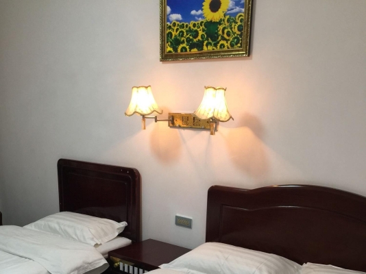 赤峰老府農(nóng)業(yè)銀行地址電話號(hào)碼-第1張圖片