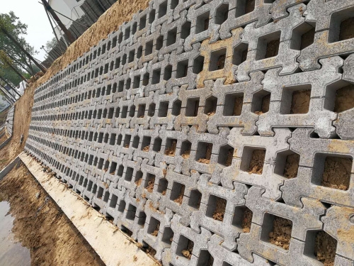 赤峰植草護(hù)坡磚廠家電話號碼-第1張圖片