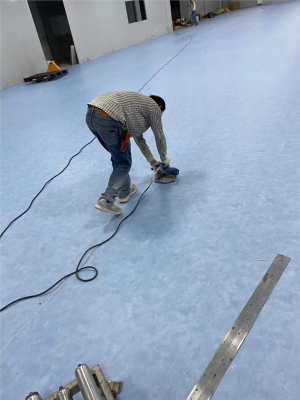 赤峰塑膠地板施工隊電話號碼-第1張圖片