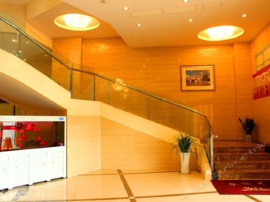 赤峰市幸運星酒店電話號碼多少-第1張圖片