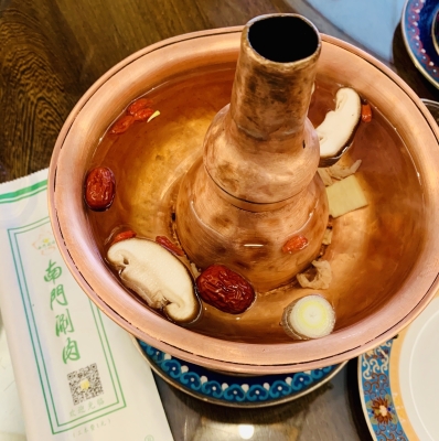 赤峰市木蘭街涮鍋店電話號碼-第1張圖片