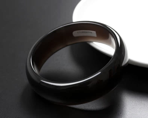 赤峰市收玉鐲子電話號碼-第1張圖片